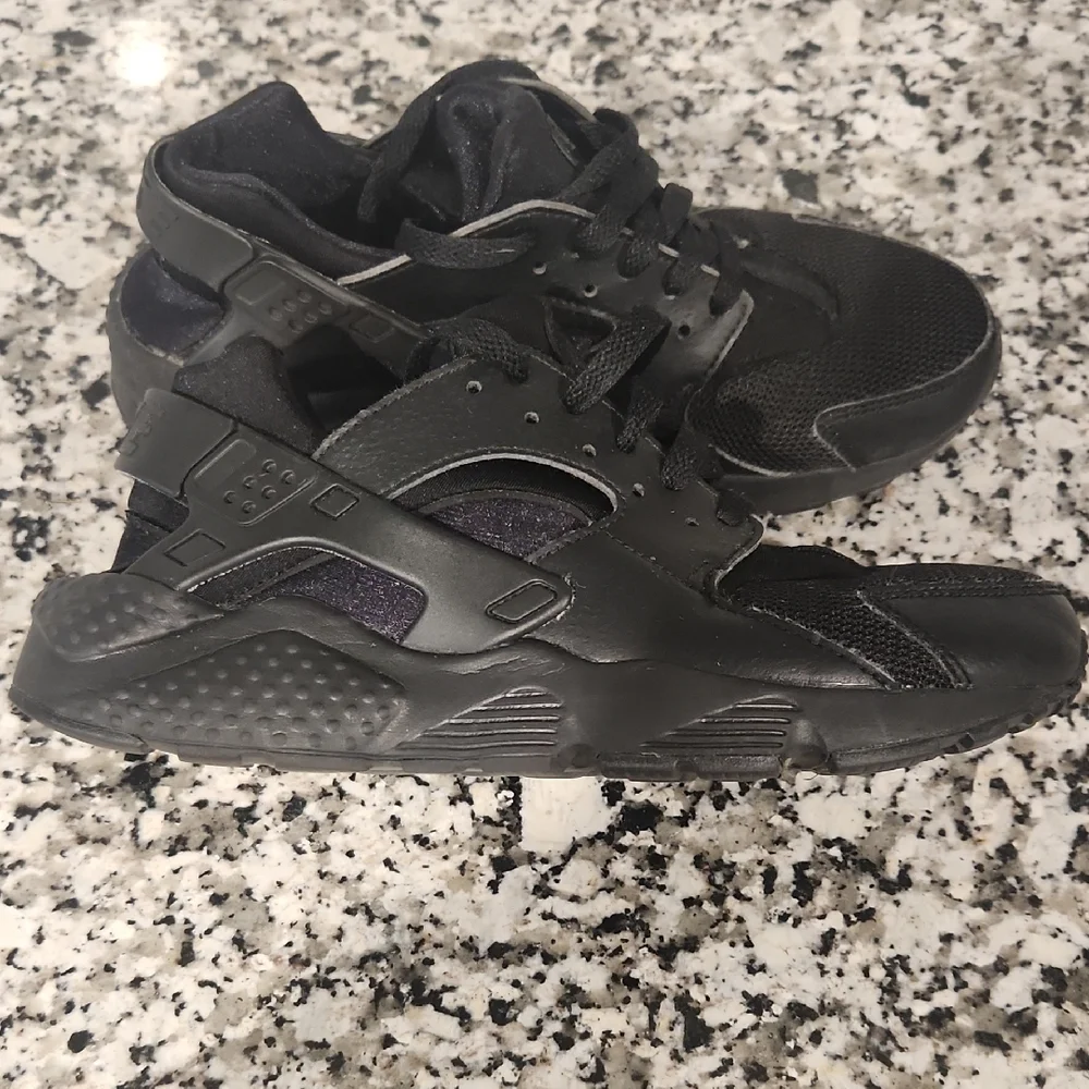 Nike Kids Huarache Run Sneaker - Picture 4 of 4